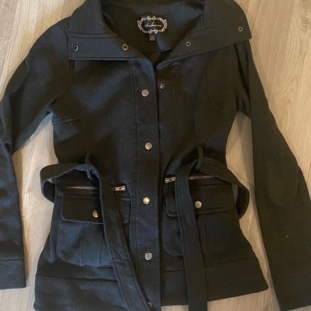 Womens/teen ambiance light jacket size small